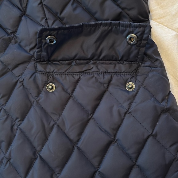 Women’s Tommy Hilfiger Dark Navy Blue Quilted Winter Vest - Picture 9 of 10